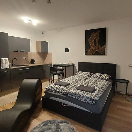 N&Z Apartman Close To The Downtown Budapeste Exterior foto
