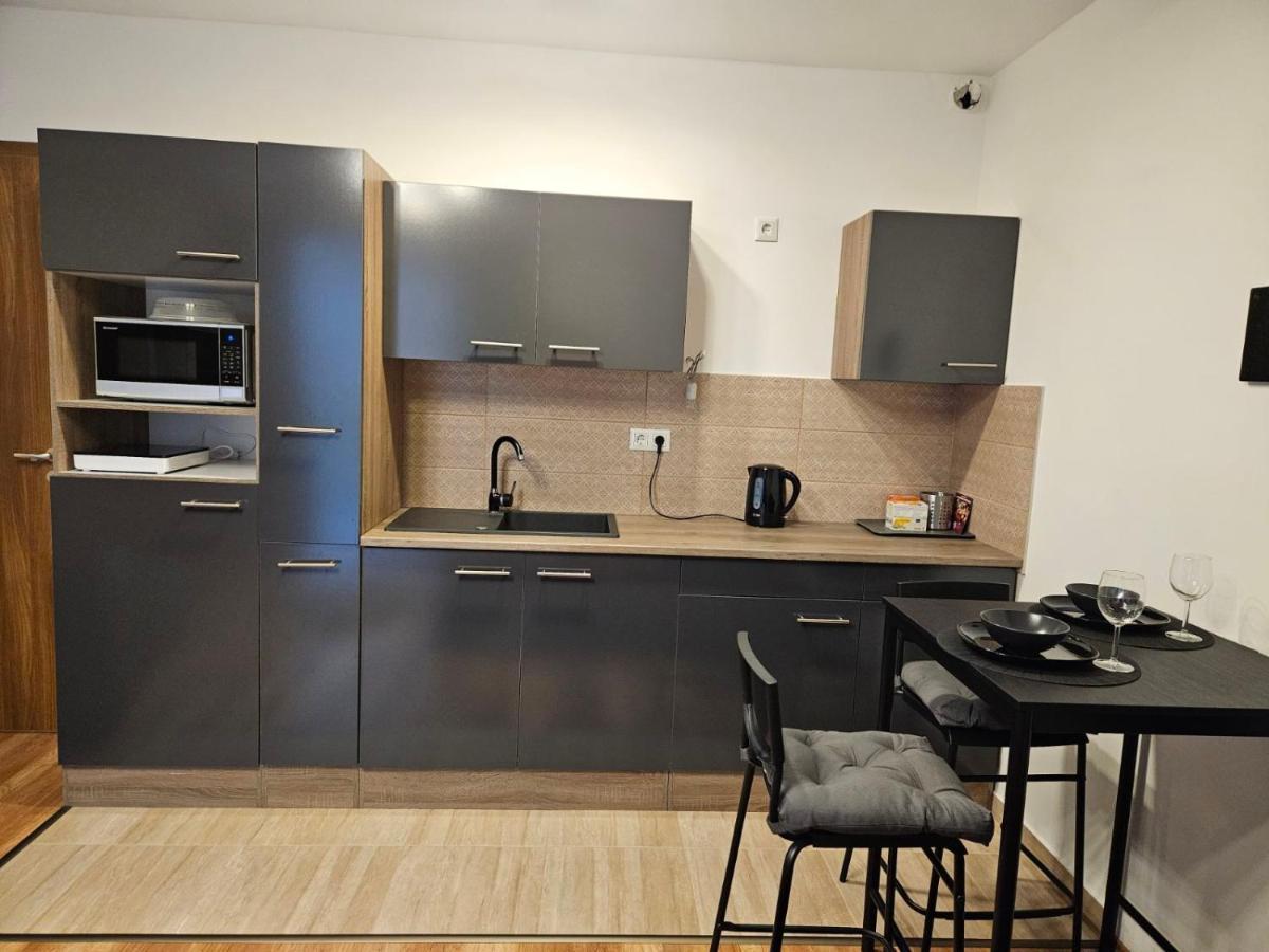 N&Z Apartman Close To The Downtown Budapeste Exterior foto